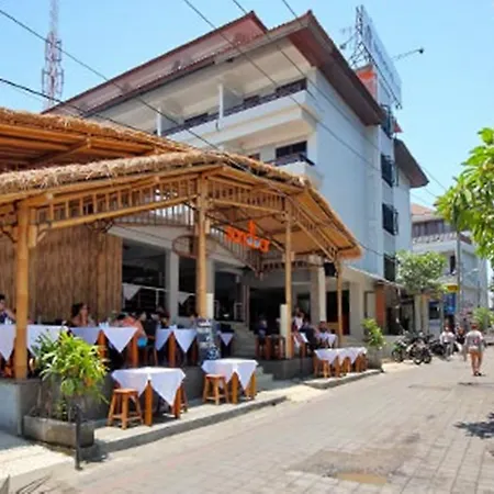 Maharani Beach Hotel