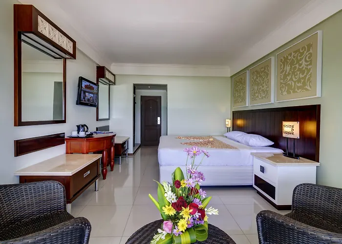 Hotel Maharani Kuta (Bali)