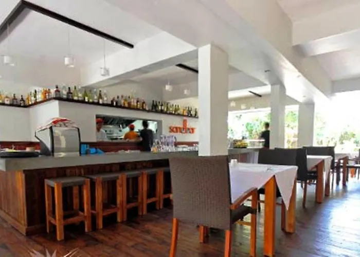 Maharani Hotel Kuta (Bali)