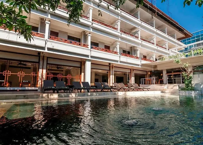 Hotel Maharani Kuta (Bali)
